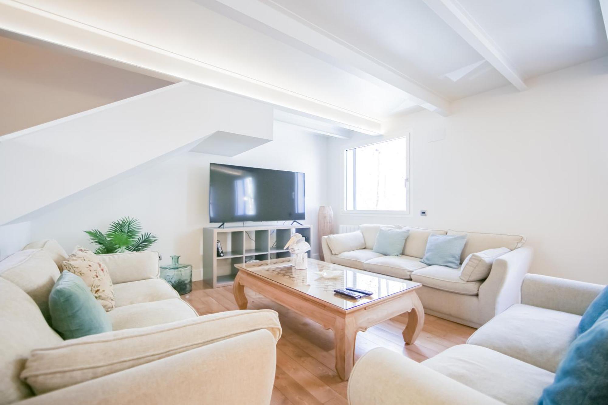 Duplex De Lujo Junto Al Bernabeu Real Madrid Villa Eksteriør billede
